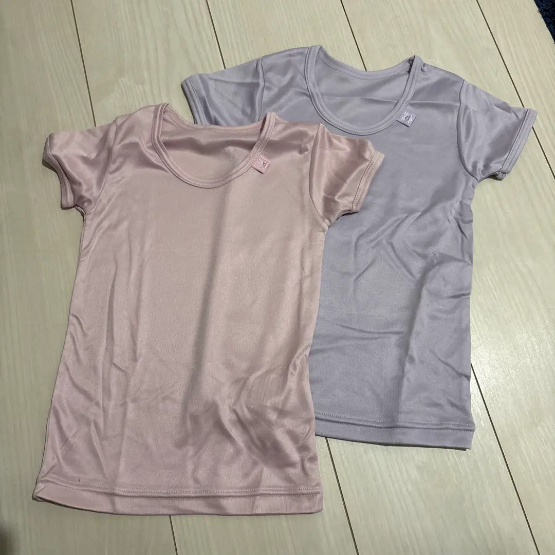 Thumbnail of ⭐︎New⭐︎ Fleece-lined short-sleeved shirts, set of 2, 100cm, Girls