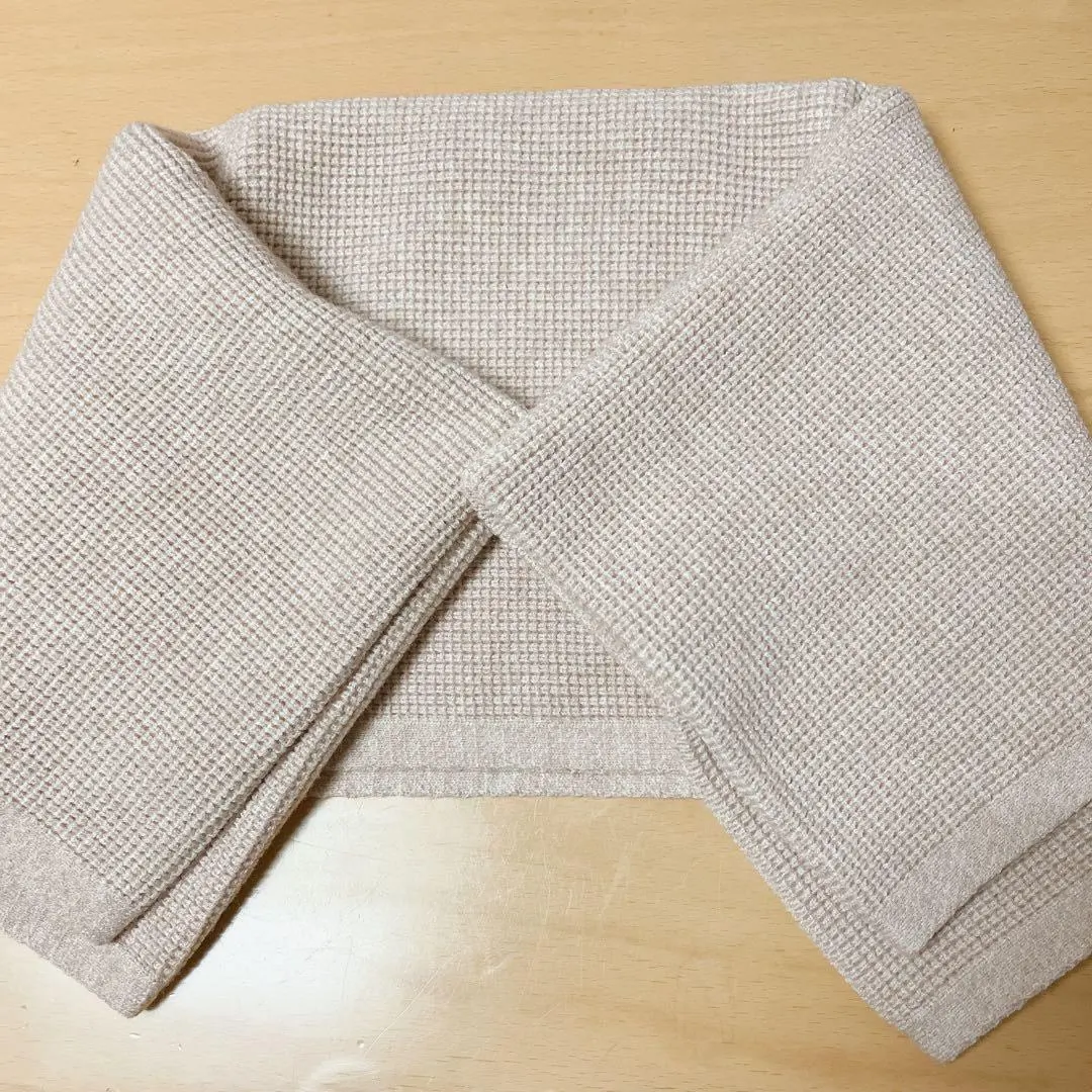 Thumbnail of Brand new, unused ✨ HGJH Neck Warmer for women, slimming face effect