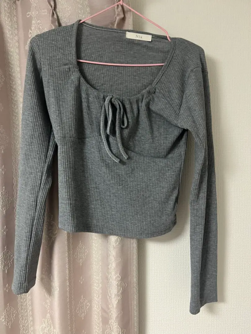 附蝴蝶結灰色羅紋長袖上衣 的縮圖