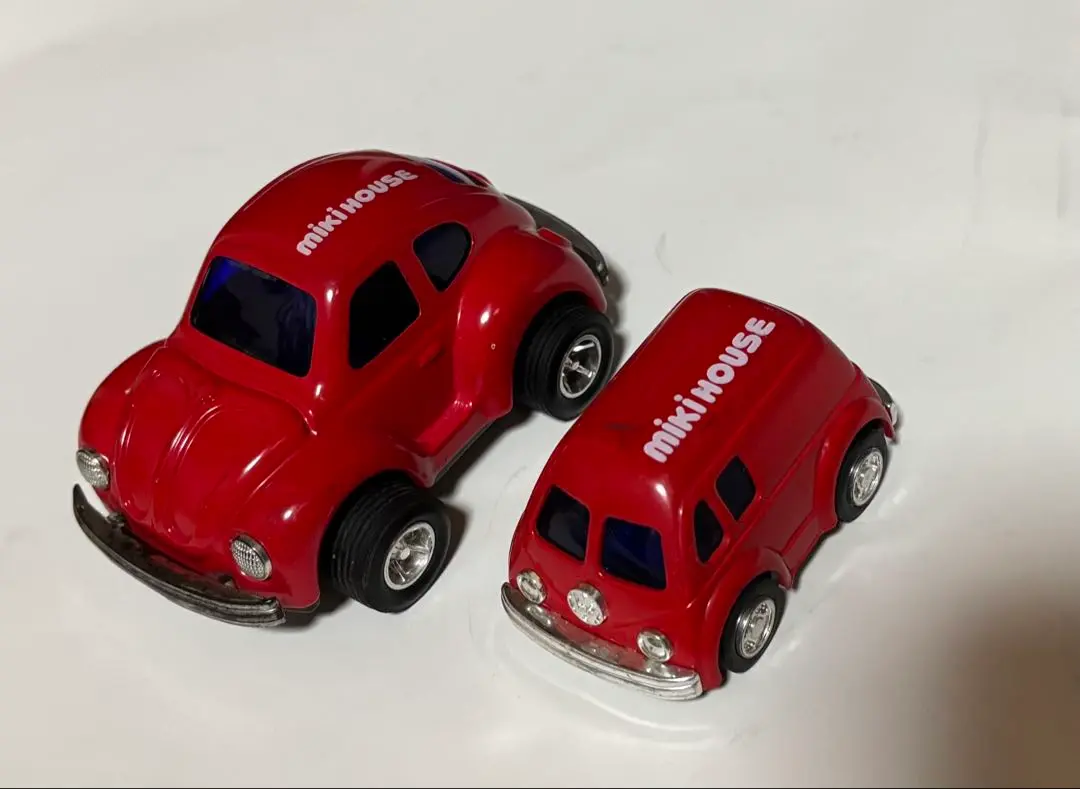 【レア商品！新品！】ミキハウス ブリキの車 フォルクスワーゲン、ミニクーパー Amazon.co.jp: レア商品！！ミキハウス ブリキの車