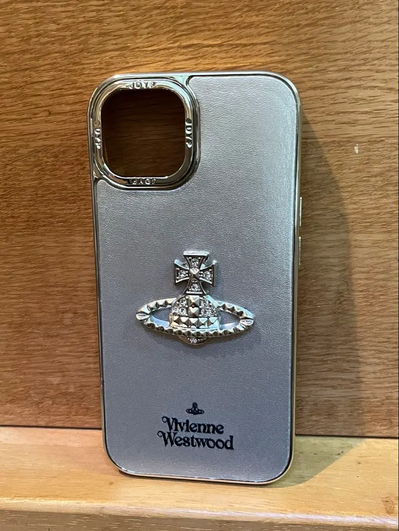 2025年最新】Vivienne Westwood iPhone用ケースの人気アイテム