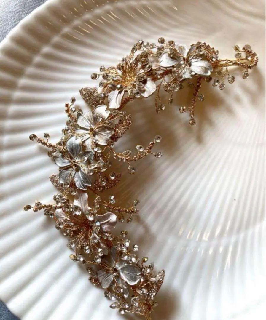 Thumbnail of Gold Flower Wedding Ceremony Hair Accessories