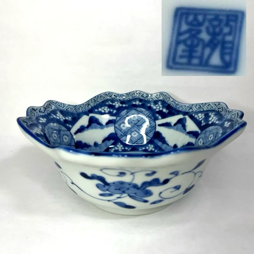 Thumbnail of Excellent Condition: Sanyo Toki Mino Ware Ryuho Kiln Sometsuke Sarasa Floral Pattern Decorative Bowl, Medium Bowl