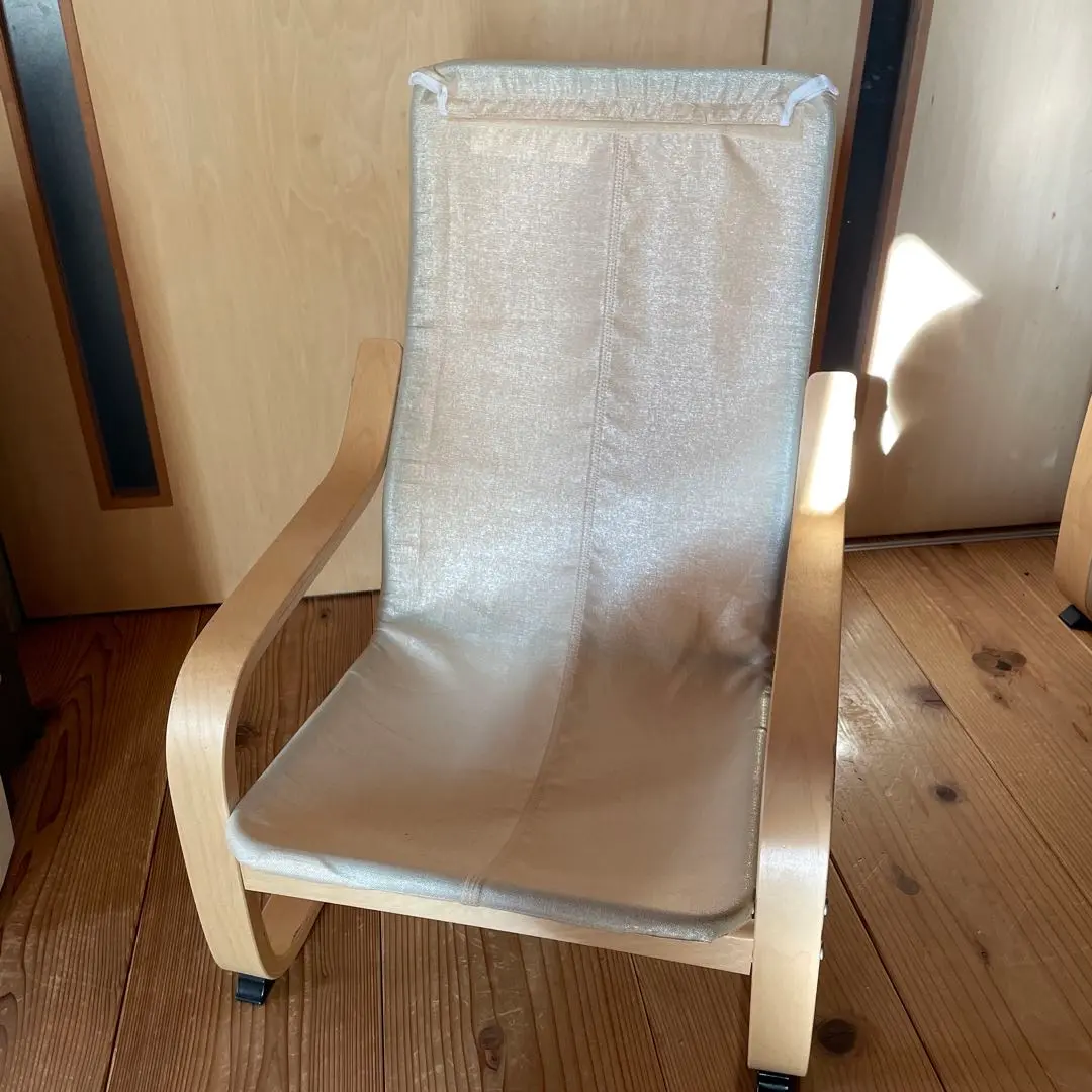 IKEA ポエングキッズ 恐竜柄(廃番)カップホルダー付 2025年最新】ikea ポエング キッズの人気アイテム - メルカリ