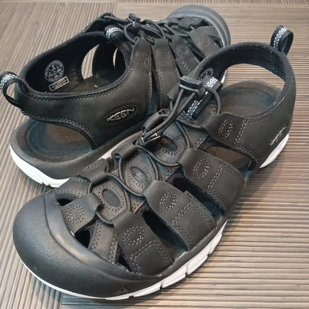 KEEN NEWPORT ATV キーン ニューポート 黒x白 27センチ 2025年最新】KEEN NEWPORT ATVの人気アイテム - メルカリ