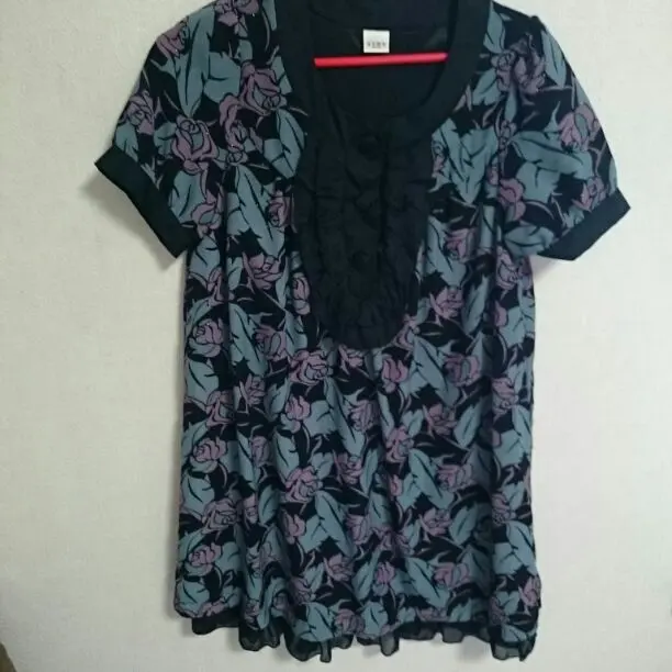 Thumbnail of Beautiful Axes Femme tunic