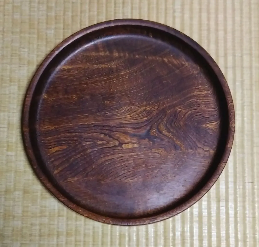 Thumbnail of Natural wood round tray, genuine lacquer, handmade