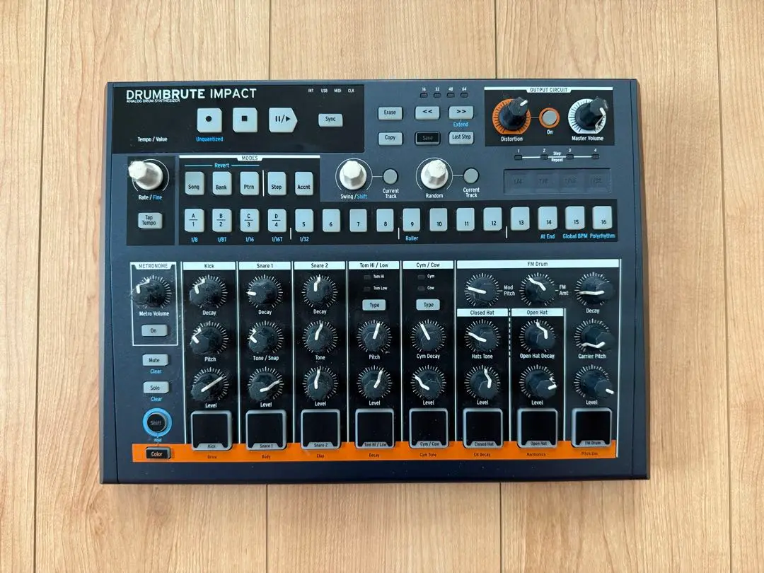【ほぼ未使用美品】ARTURIA DrumBrute Impact Amazon.com: Arturia DrumBrute Impact 1984 Analog Drum
