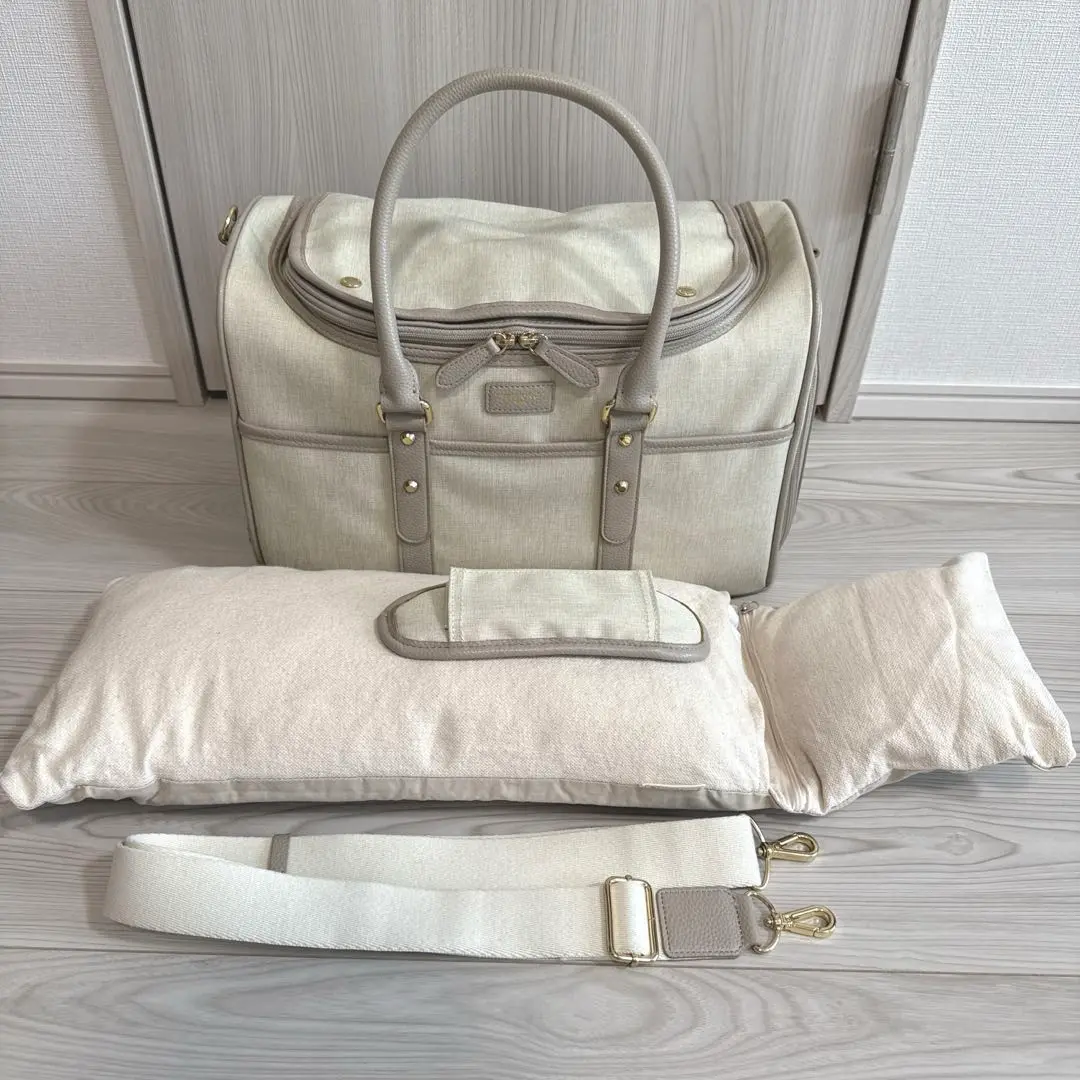 美品★別売りクッション付きmilliong ゲットアウェイ　キャリーバッグS 極美品! Milliong ミリオン ゲットアウェイ ペットキャリー