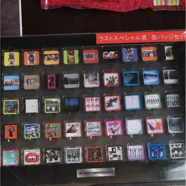 Johnny's - V6  CDバッチセット　 ローソン　 ラストワン賞 2025年最新】ラストワン賞 V6の人気アイテム - メルカリ