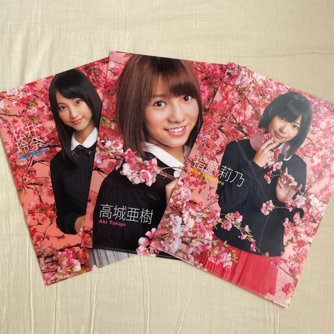 高城亞樹 指原莉乃 松井玲奈 AKB48 官方日曆 BOX 2012 的縮圖