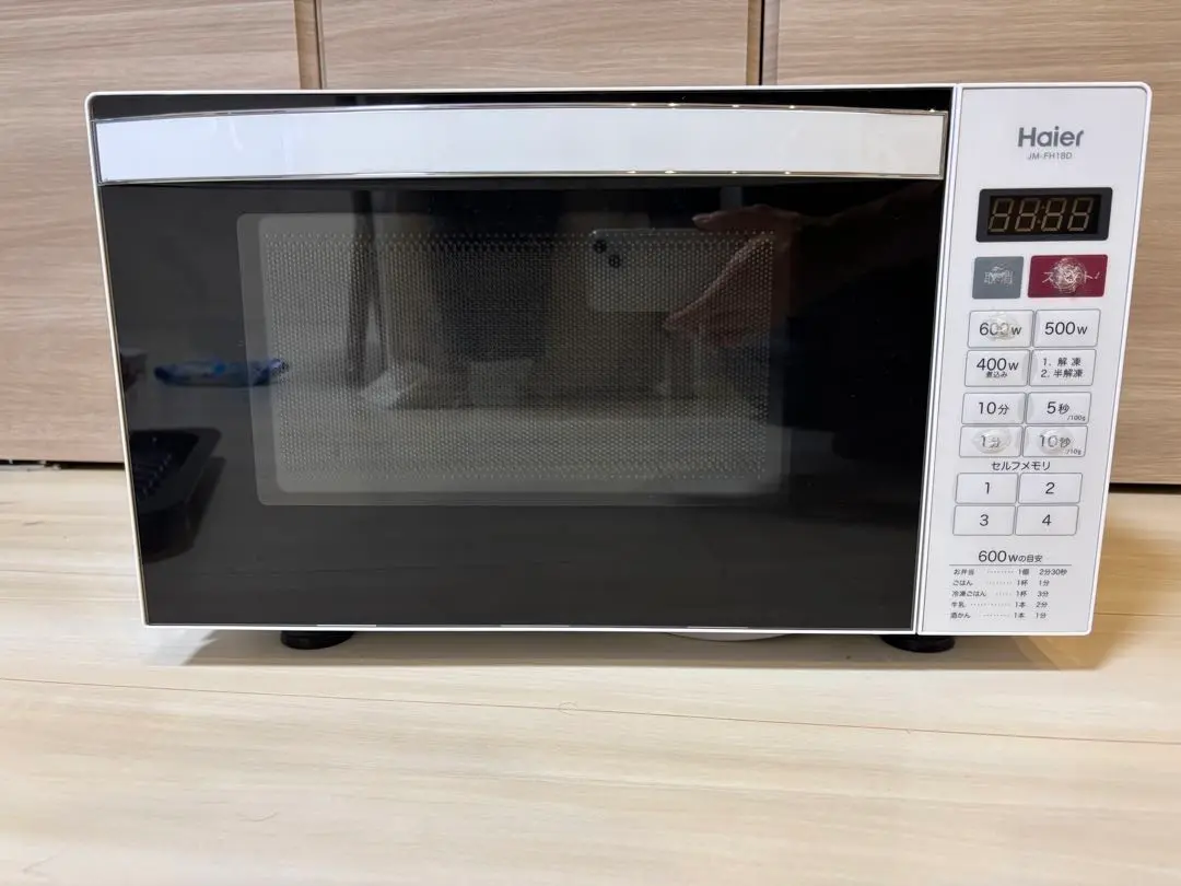 美品 Haier JM-FH18D 電子レンジ ヘルツフリー 電子レンジ JM-FH18D ホワイト [18L /50/60Hz] ハイアール