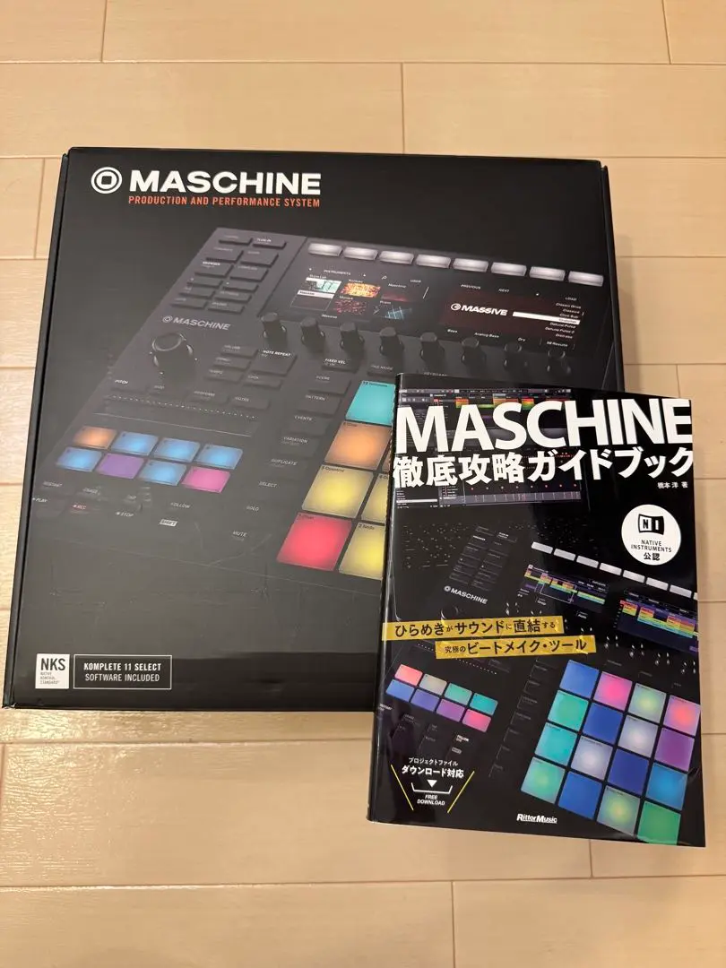 MASCHINE+ Plus (SDカード128GB、ケース、ガイドブック付き) MASCHINE+ Plus (SDカード128GB、ケース、ガイドブック付き)