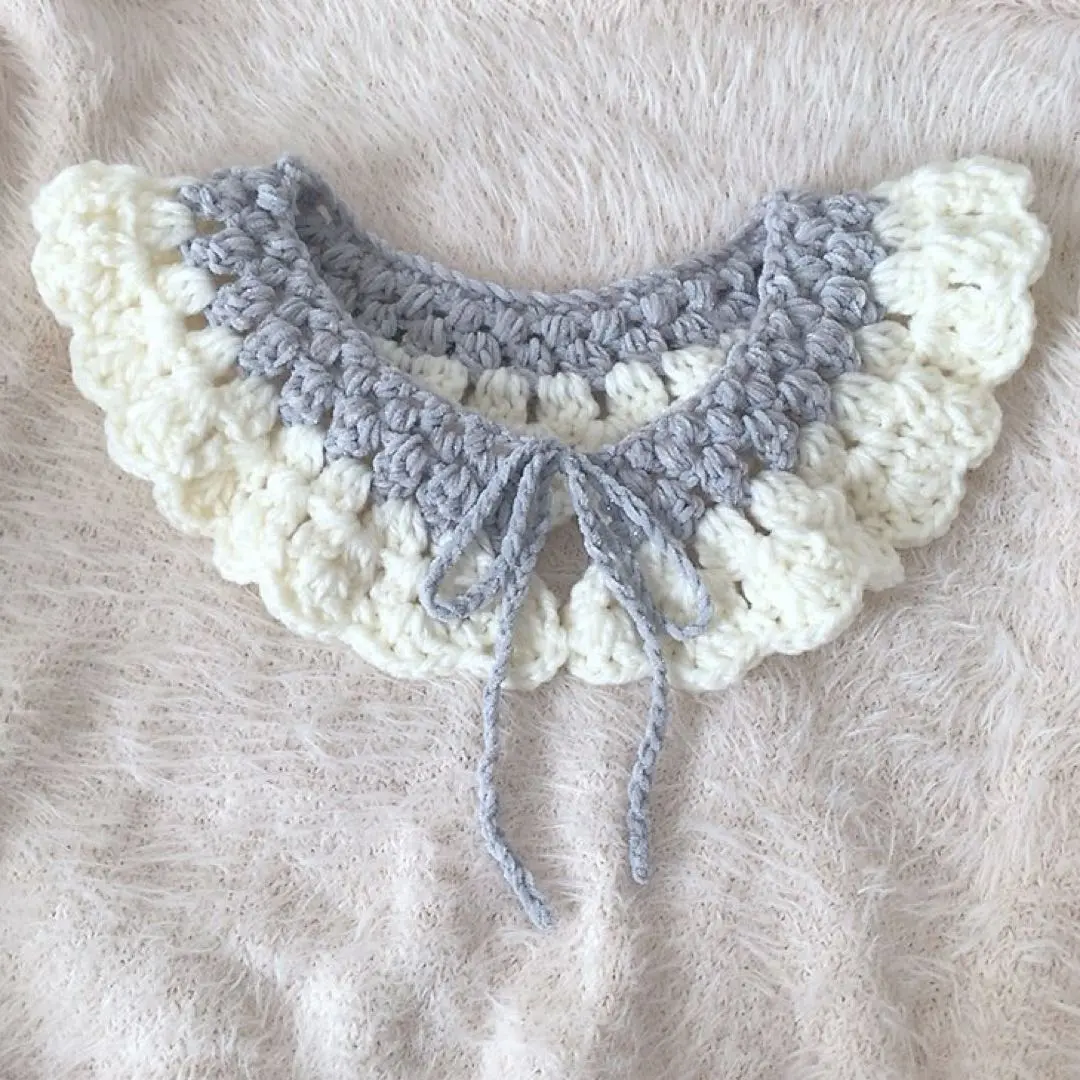 手工製作 假領 灰色×象牙白 荷葉邊 針織 附緞帶 的縮圖