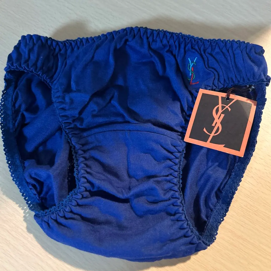 【残りわずか】SAINT LAURENT ショーツ SAINT LAURENT レザー ショーツ