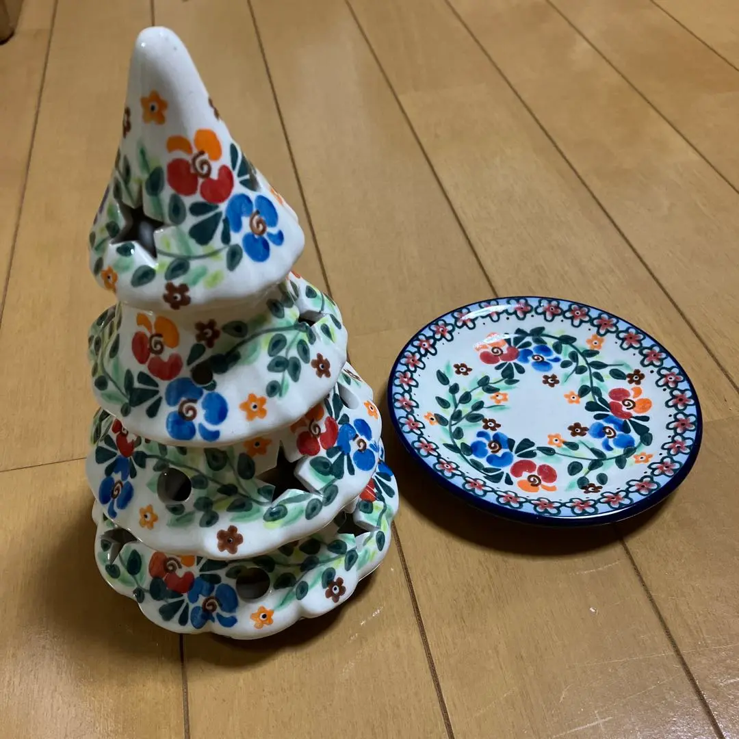 ポーランド食器　新品未使用！　大皿　ボール皿　クリスマス柄 再入荷】【新品】ポーランド食器 さくらんぼ柄 プレート 17cm お