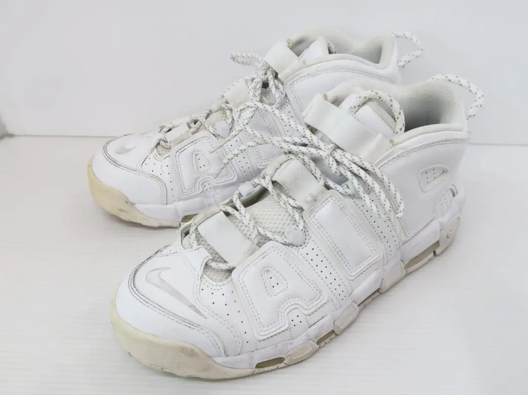 靴 Nike Air More Uptempo '96 \"Triple White\" FIRST LOOK: Nike Air More Uptempo '96 'Triple White