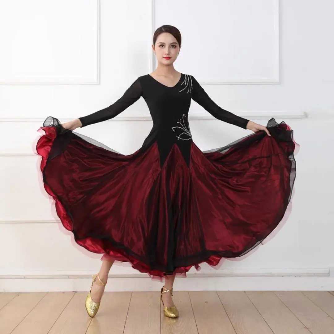 Thumbnail of Standard practice wear with stones ★ Also great for dance parties!