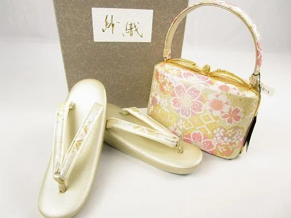 有名メーカー沙織　正絹西陣織 高級草履バック　 ZB0139 7-4-15787a.jpg
