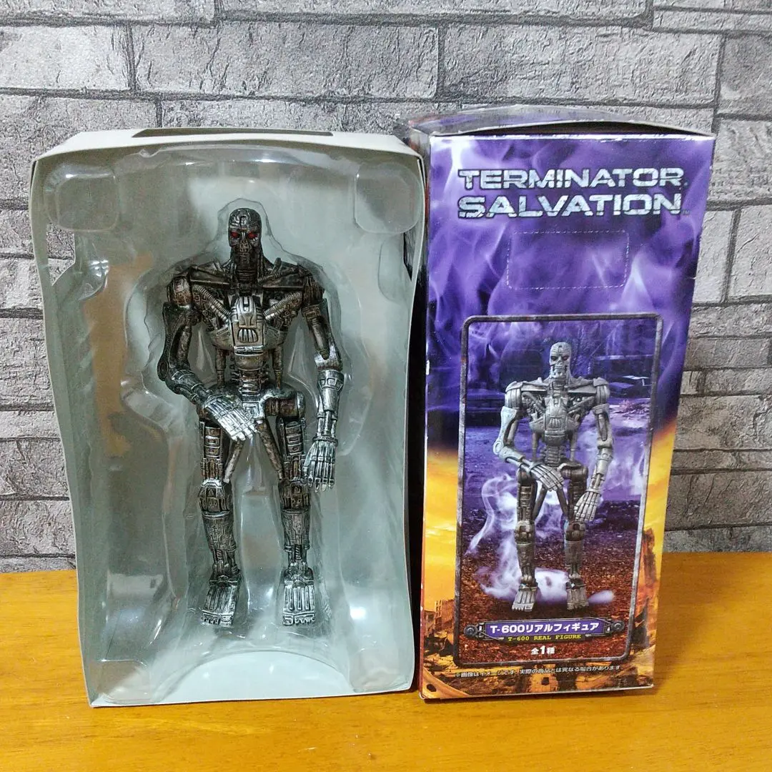 ターミネーター4 T-600リアルヘッド フィギュア(ターミネーター
