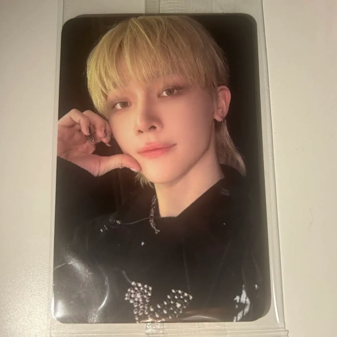 Thumbnail of Moon Wolf Ktown4u Ketapo Fansign NICHOLAS Nicholas Photocard