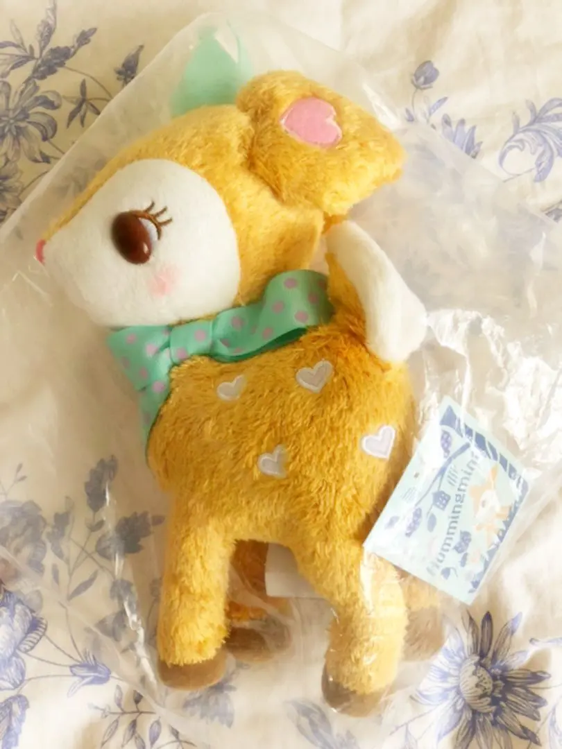 新品　タグ付き　ハミングミント ぬいぐるみ　サンリオ ハミングミント ぬいぐるみ カラフル サンリオ