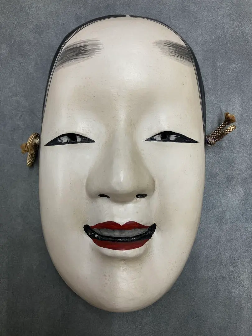 Thumbnail of Okame Noh mask, paper, mask, traditional craft, traditional culture, dance, Kamikawa Men, Japanese paper, Noh, Komote