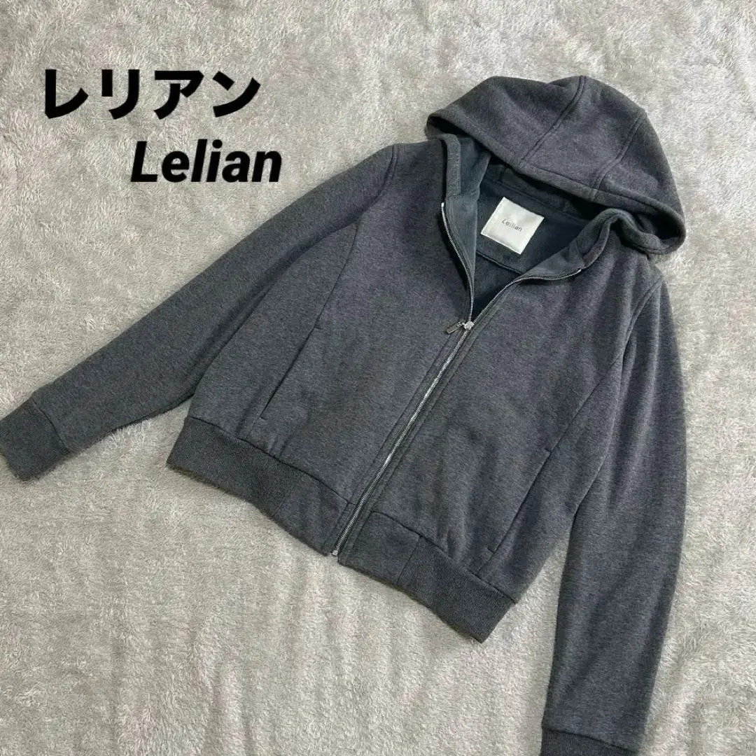 新品タグ付き Leilian レリアン フード付きパーカー ステッチ 人工皮革 新品タグ付き Leilian レリアン フード付きパーカー ステッチ