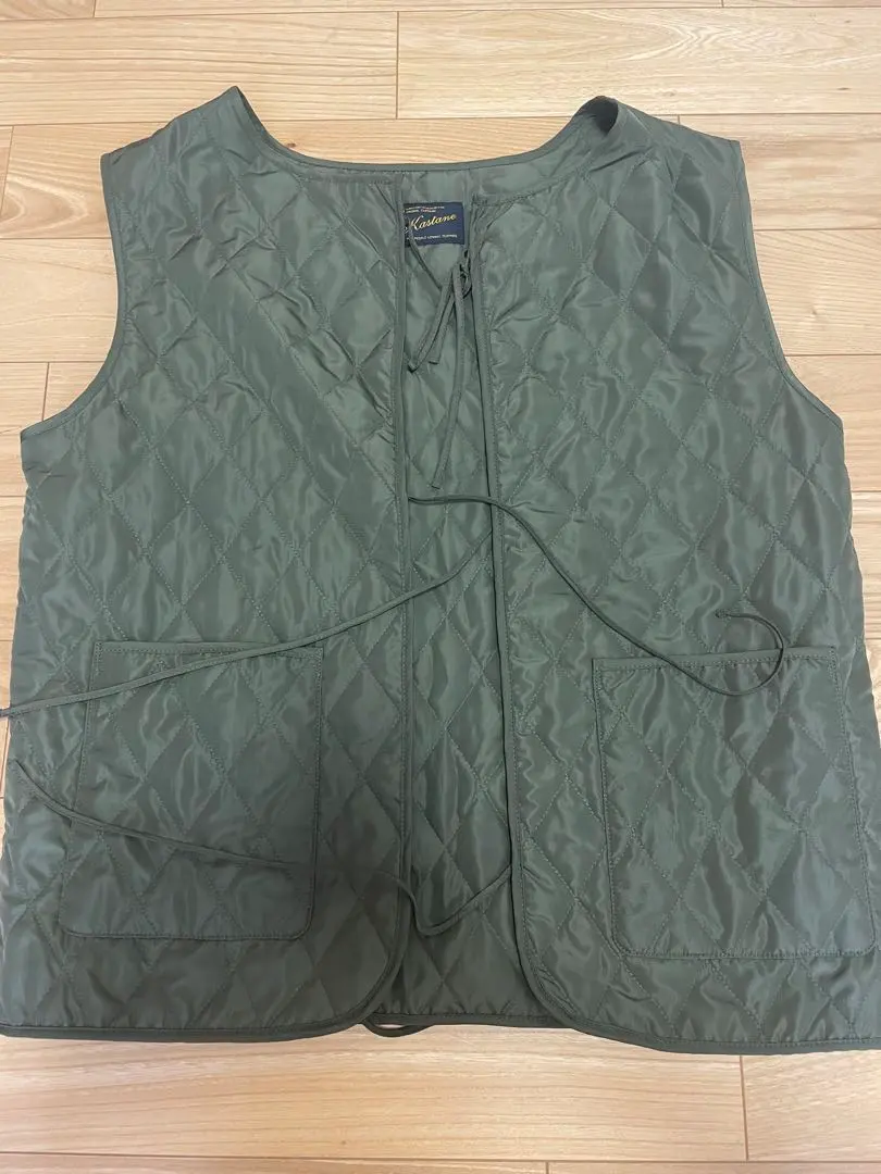 Kastane 絎縫背心 的縮圖