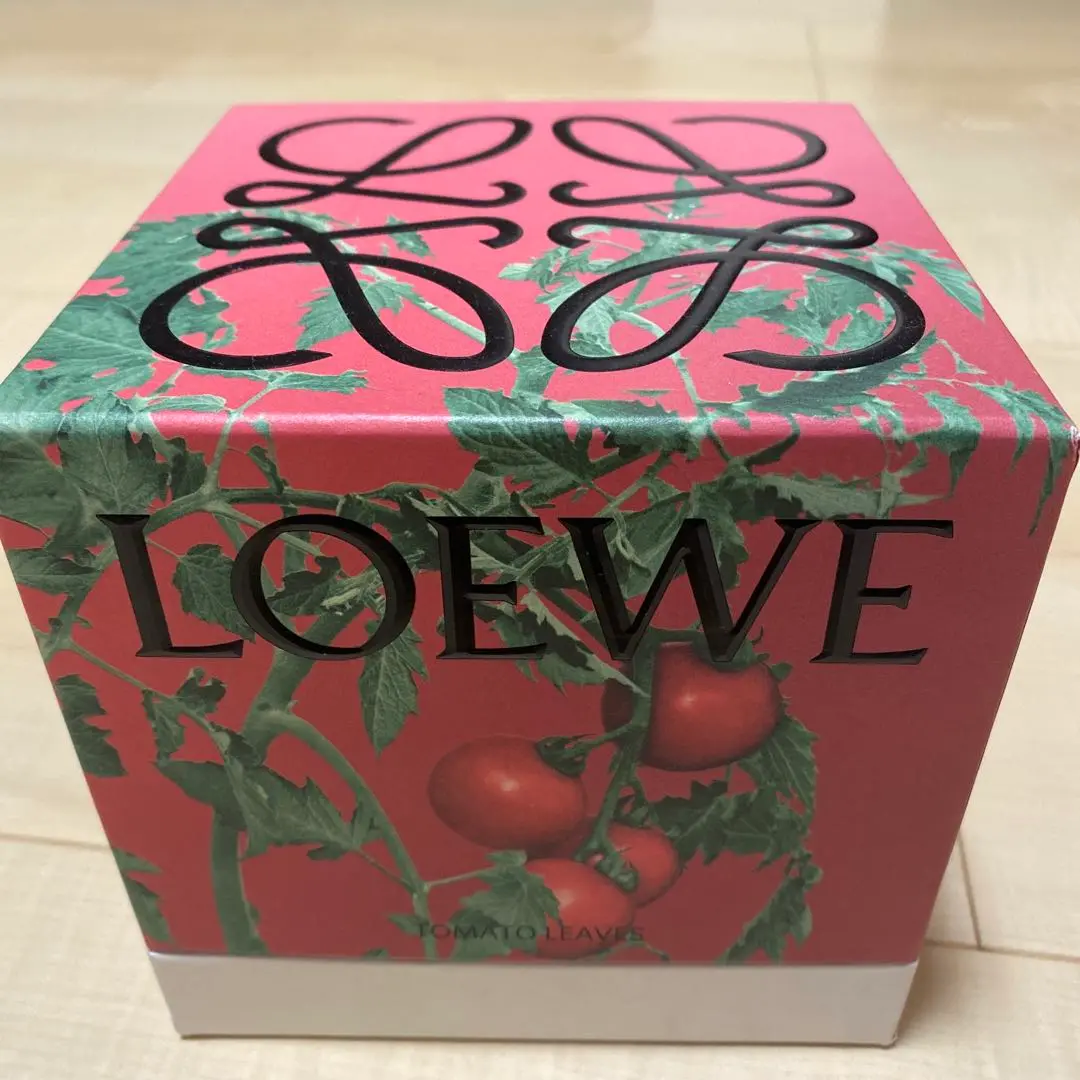 LOEWE トマト キャンドル 【新品未使用】ロエベ トマトリーフ キャンドル ミディアム レッド - LOEWE