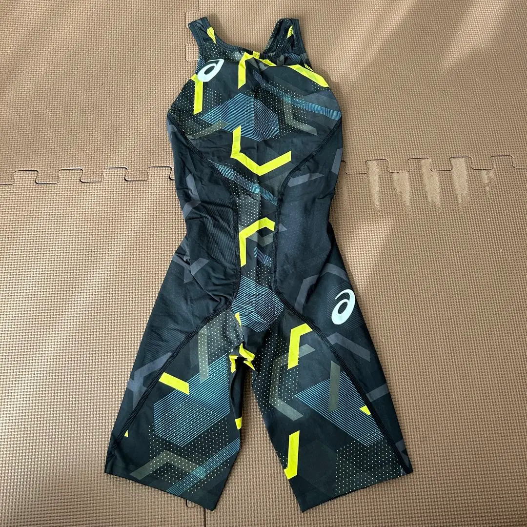アシックス　140 トップインパクト　高速水着 asics アシックス トップインパクト 高速水着 新品未使用 メンズ