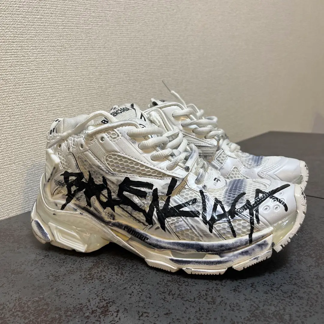 【国内発送★BALENCIAGA】Runner Graffiti スニーカー 国内発送☆BALENCIAGA】RUNNER GRAFFITI スニーカーメンズ