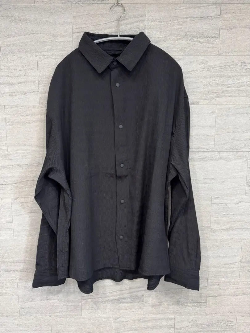 Thumbnail of ZARA Pleated Shirt - Black