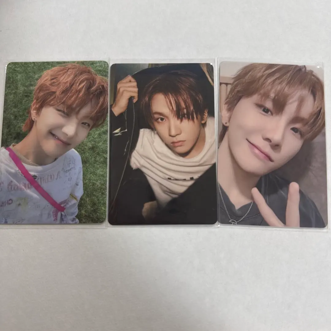 Thumbnail of The action Unak UniBa HMV bonus trading card set