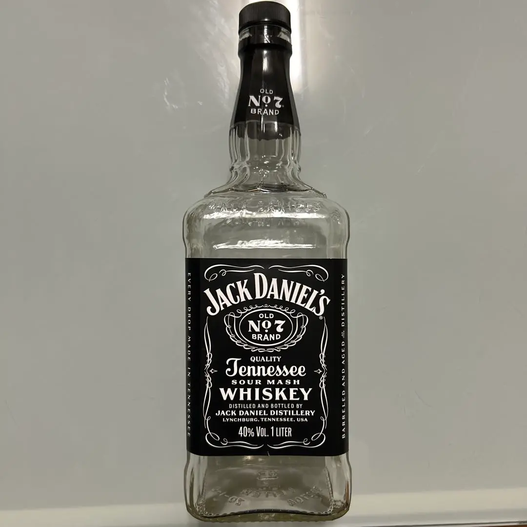 ジャックダニエル　空ビン　⑥本　3000ml 生産終了 2025年最新】ジャックダニエル 空ビンの人気アイテム - メルカリ