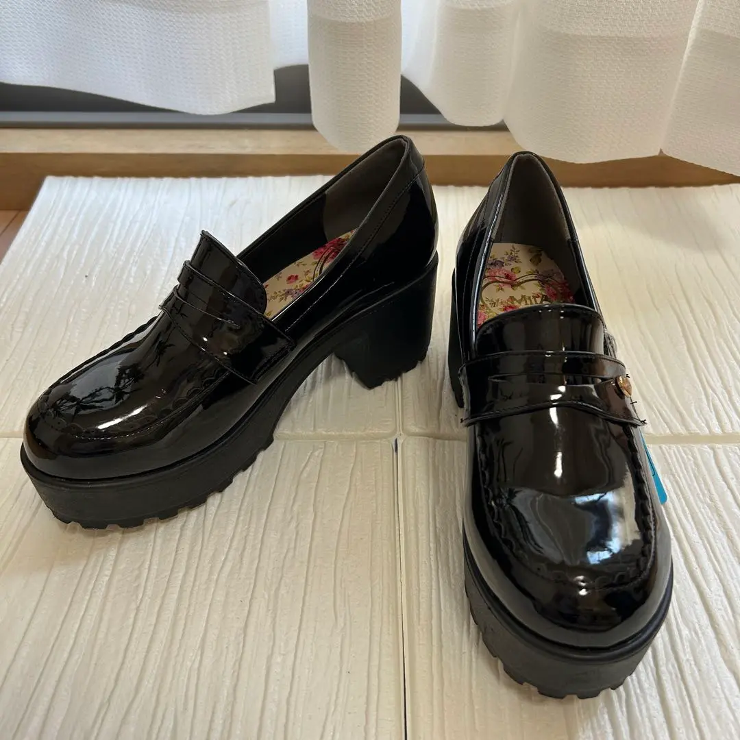 【新品】miss MIIA 美脚効果 厚底ローファー ブラック LL miss MIIA ミスミーア ビット金具付き厚底ローファー レディース