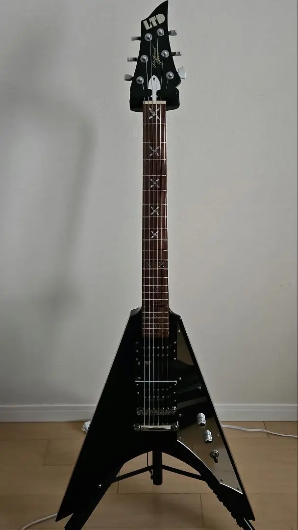【オッチー】DEANマイケル・アモット モデル 廉価版 ハードケース付 オッチー様専用】DEANマイケル・アモット モデル 廉価版 ハード
