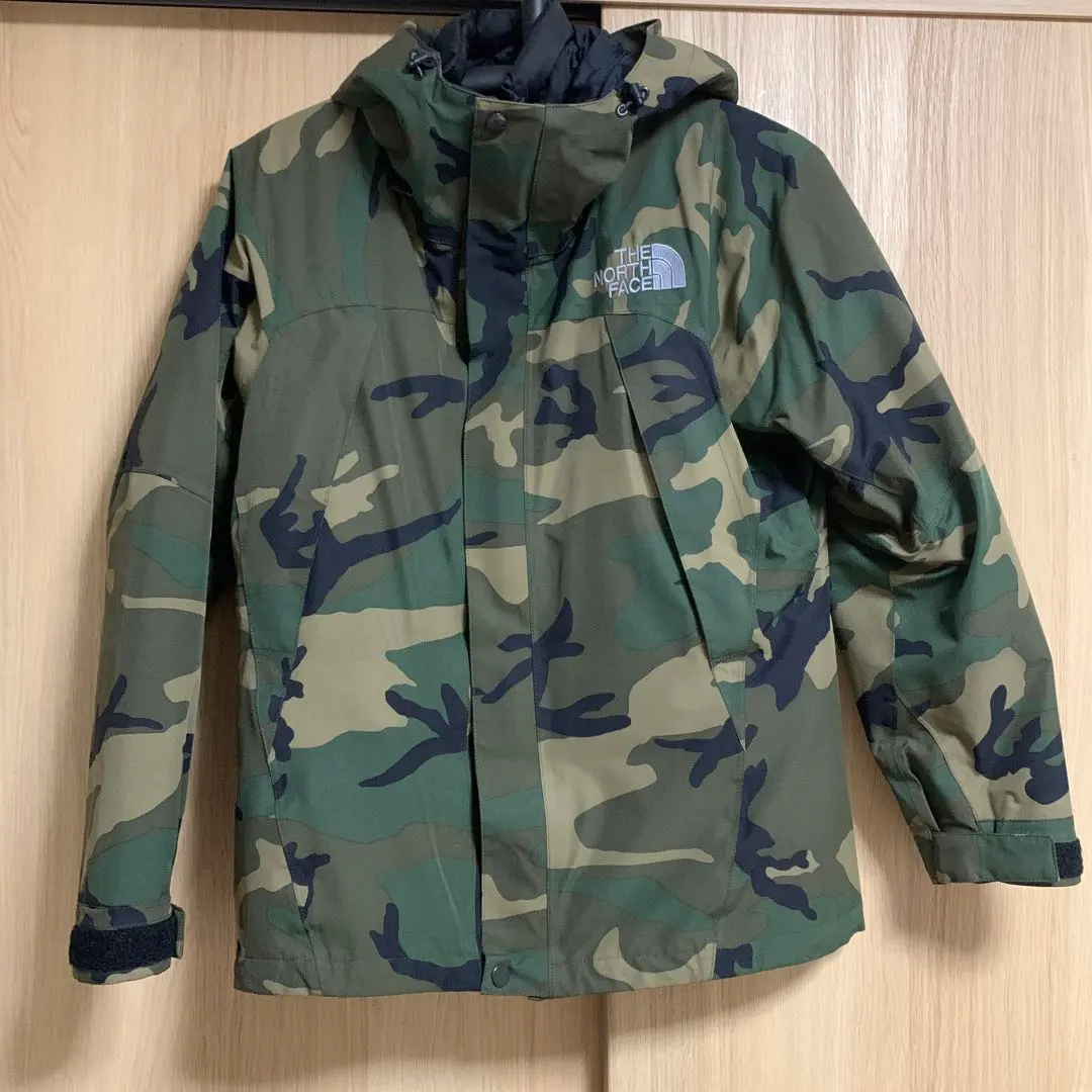 Thumbnail of The North Face / Mountain Jacket with Inner