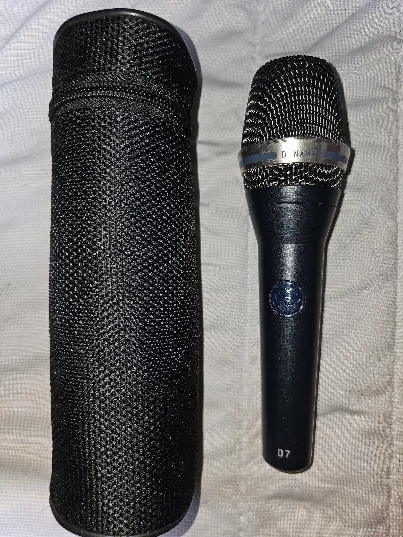 AKG アーカーゲー / D7 ダイナミックマイク 超単一指向性