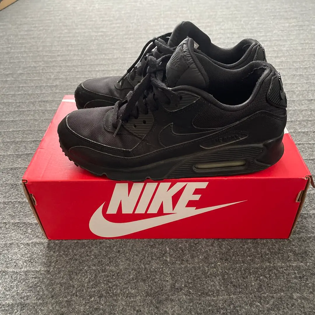 Nike Air Max 90 黑色運動鞋 25cm 的縮圖