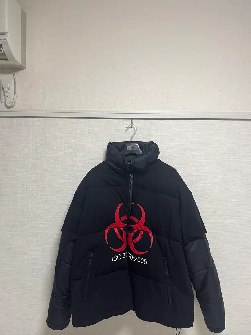 VETEMENTS ダウンジャケット L 最終値下げ 2025年最新】VETEMENTS メンズ ダウンジャケットの人気アイテム