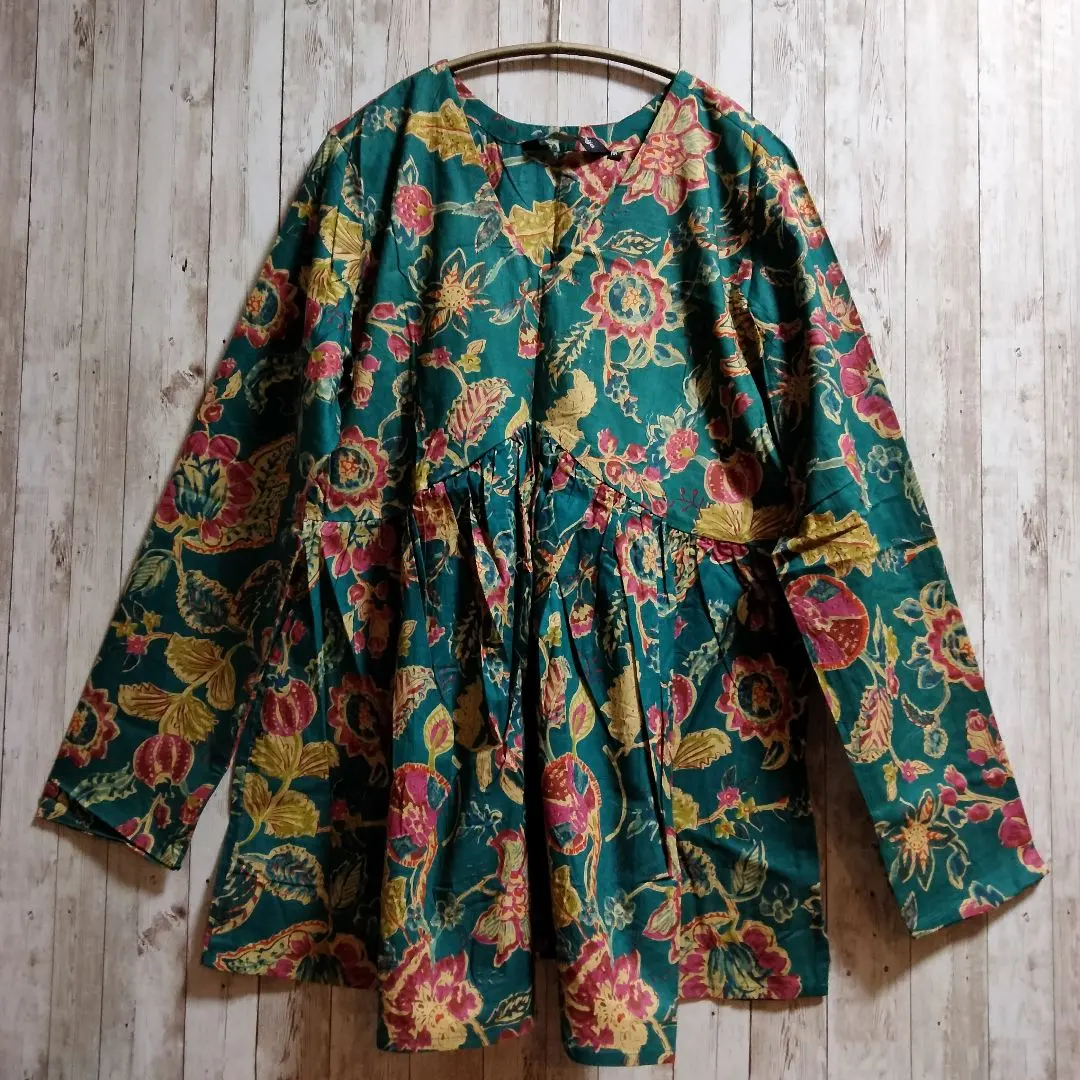 ★人氣色★印度 綠色×花卉印花的短款庫塔【51-141】 的縮圖