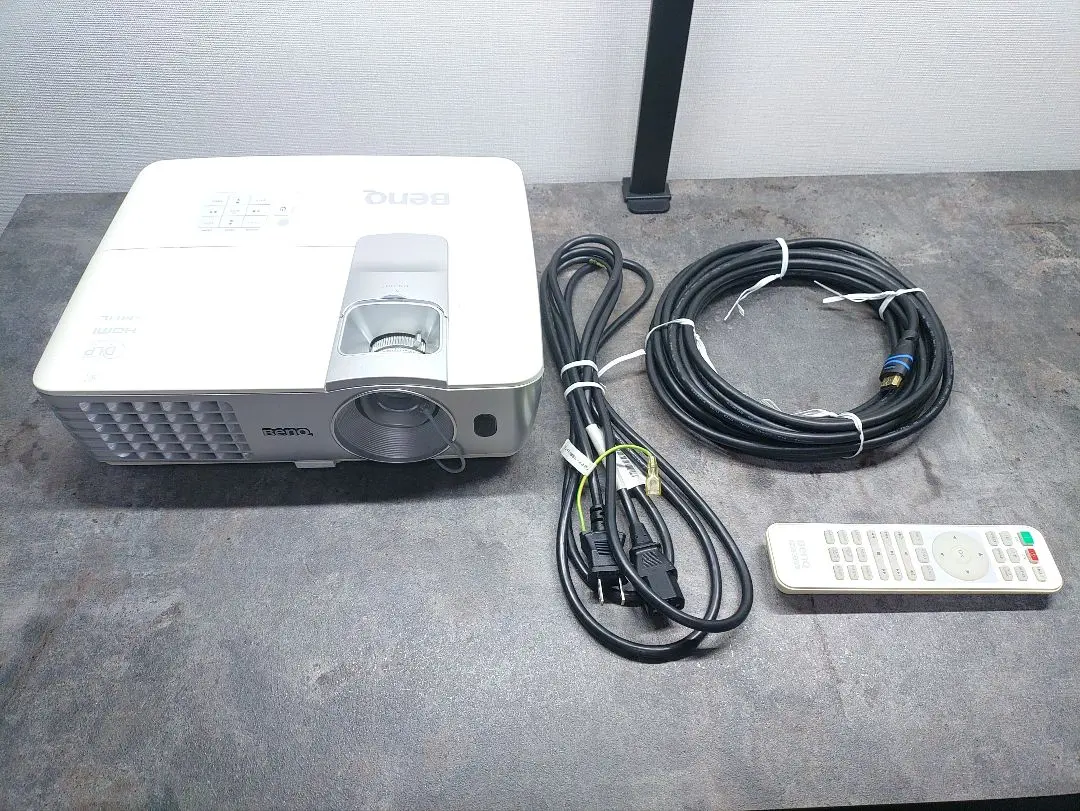 BENQ デジタルプロジェクター 本体 W1070プラス BenQ W1070+ DLP Projector Specs