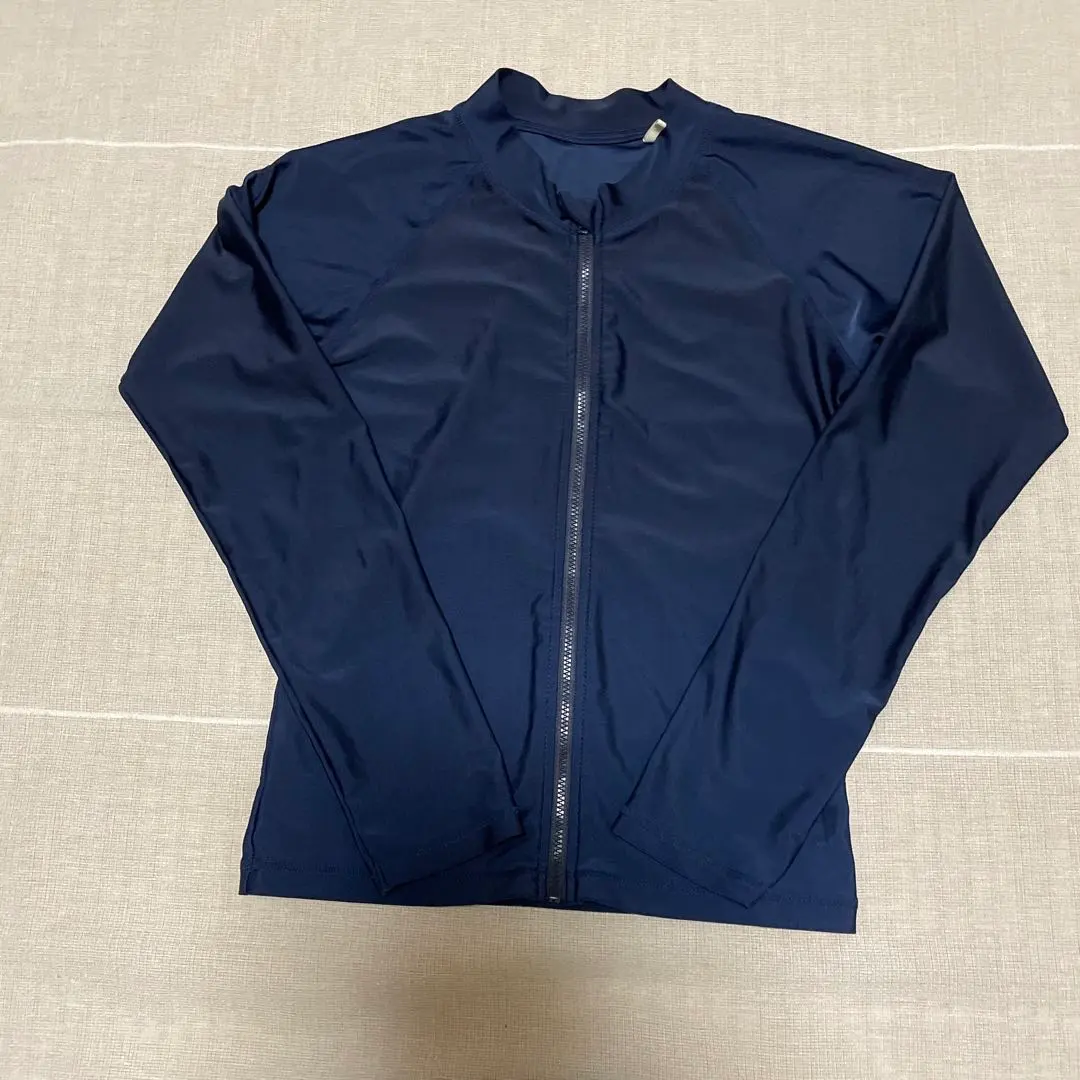 海軍藍色防曬衣 拉鍊款 尺寸150 的縮圖