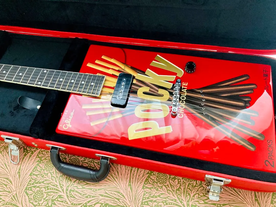 【希少！レア】pocky guitar ポッキーギター　専用ハードケース付き 希少！レア】pocky guitar ポッキーギター 専用ハードケース付き