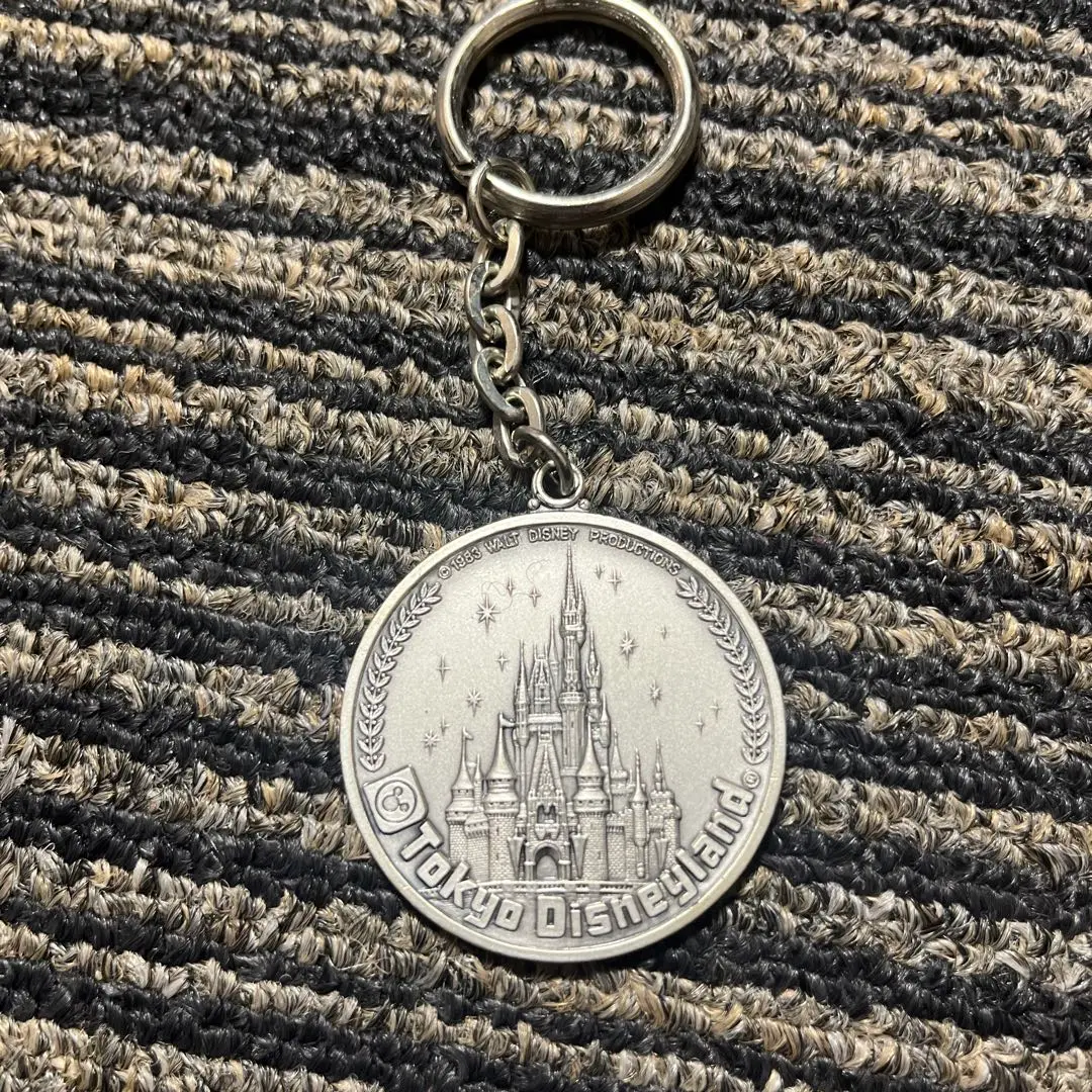 【純銀製】1983年東京ディズニーランド(TDL)開園記念限定 純銀製メダル 純銀製】1983年東京ディズニーランド(TDL)開園記念限定 純銀製メダル