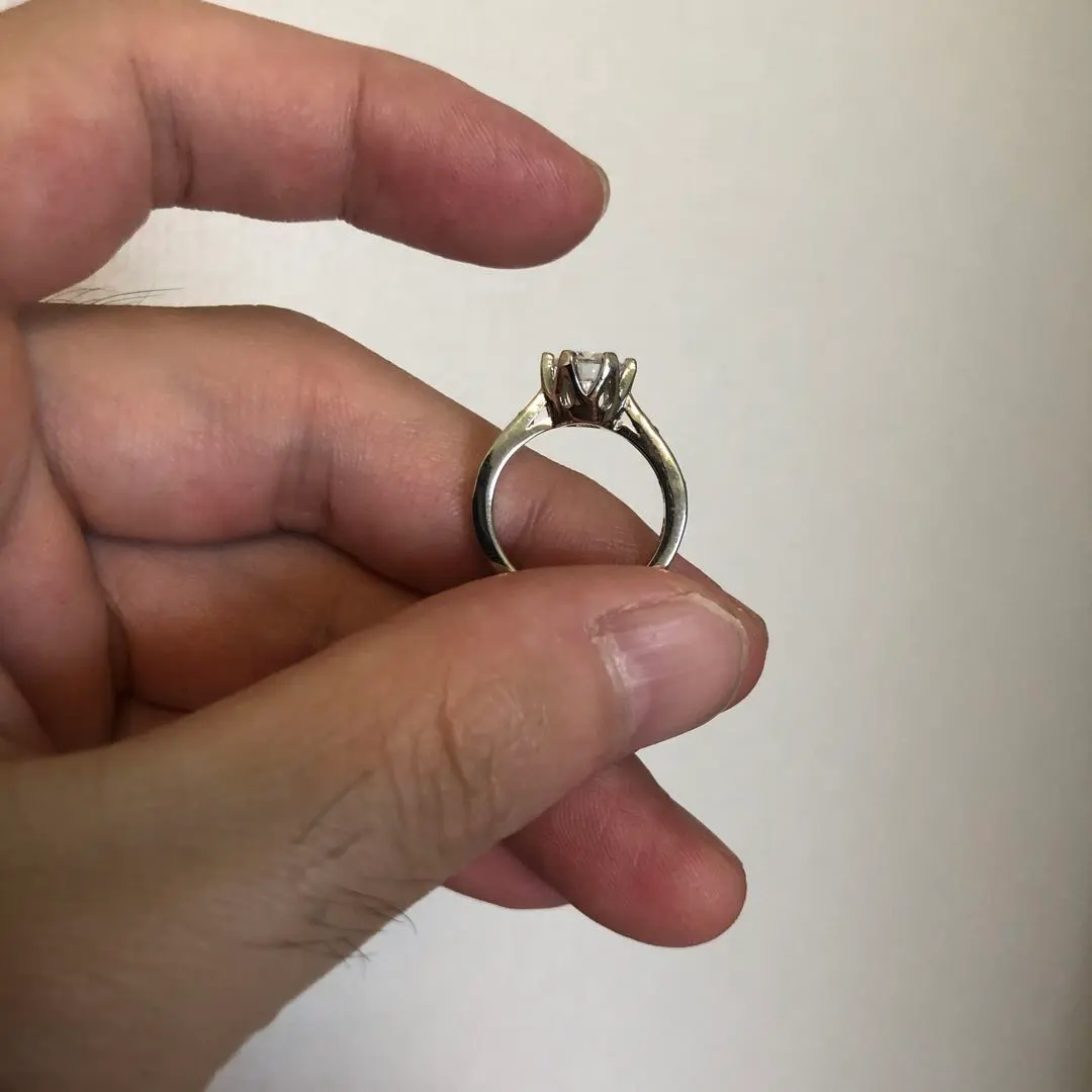 銀色 鑽石 單顆寶石戒指 6號 的縮圖