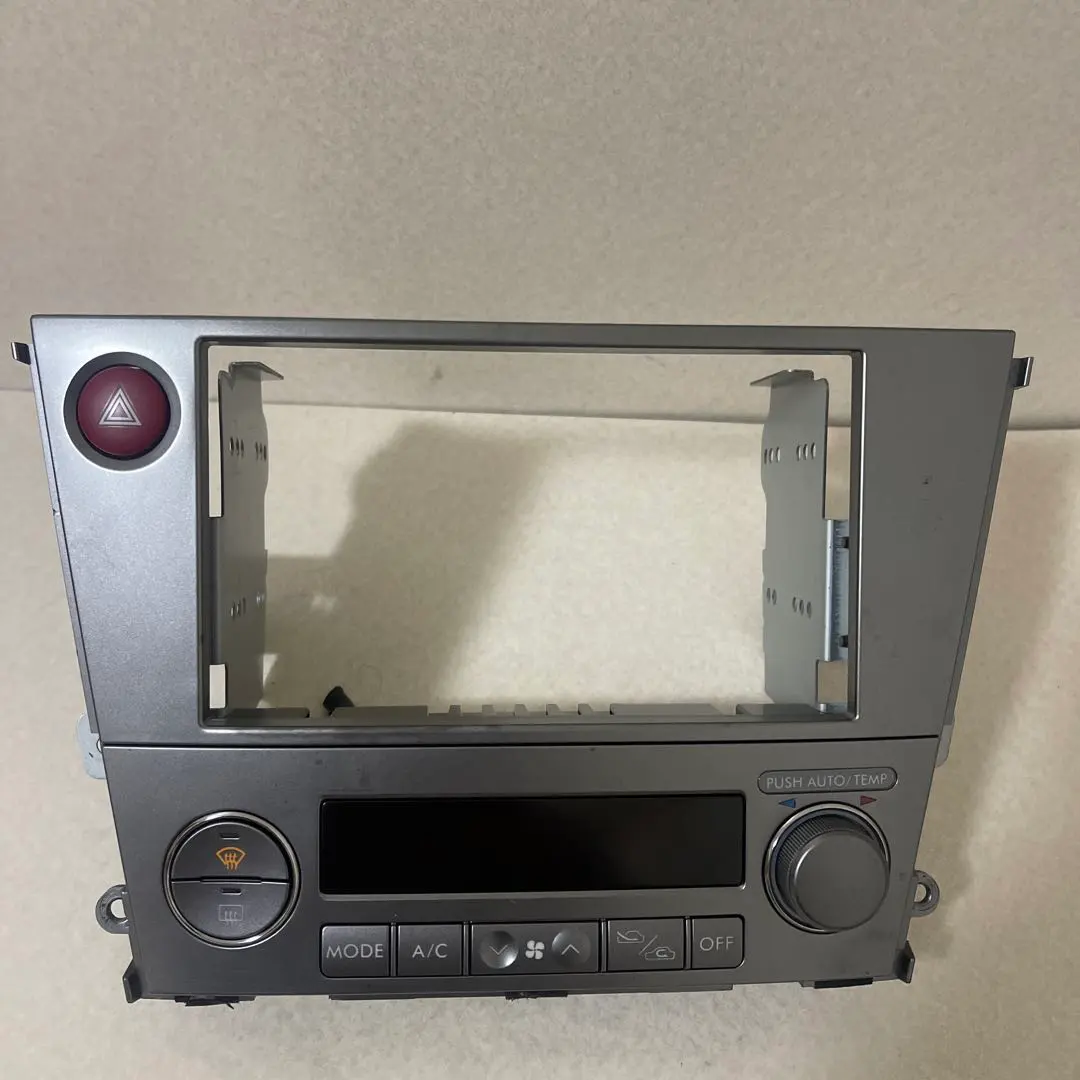 スバル レガシィBP5純正オーディオパネル FH-201F2 / 7インチ スバル レガシィ BP5 純正 オーディオパネル FH-201F2 7インチ