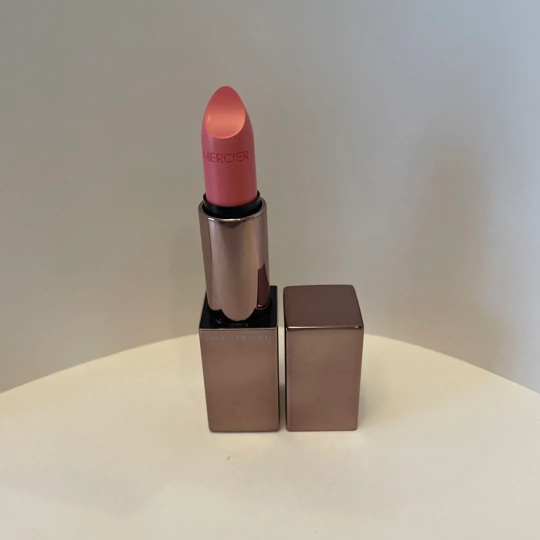 Thumbnail of New Rouge Essentiel Silky Cream Lipstick 01