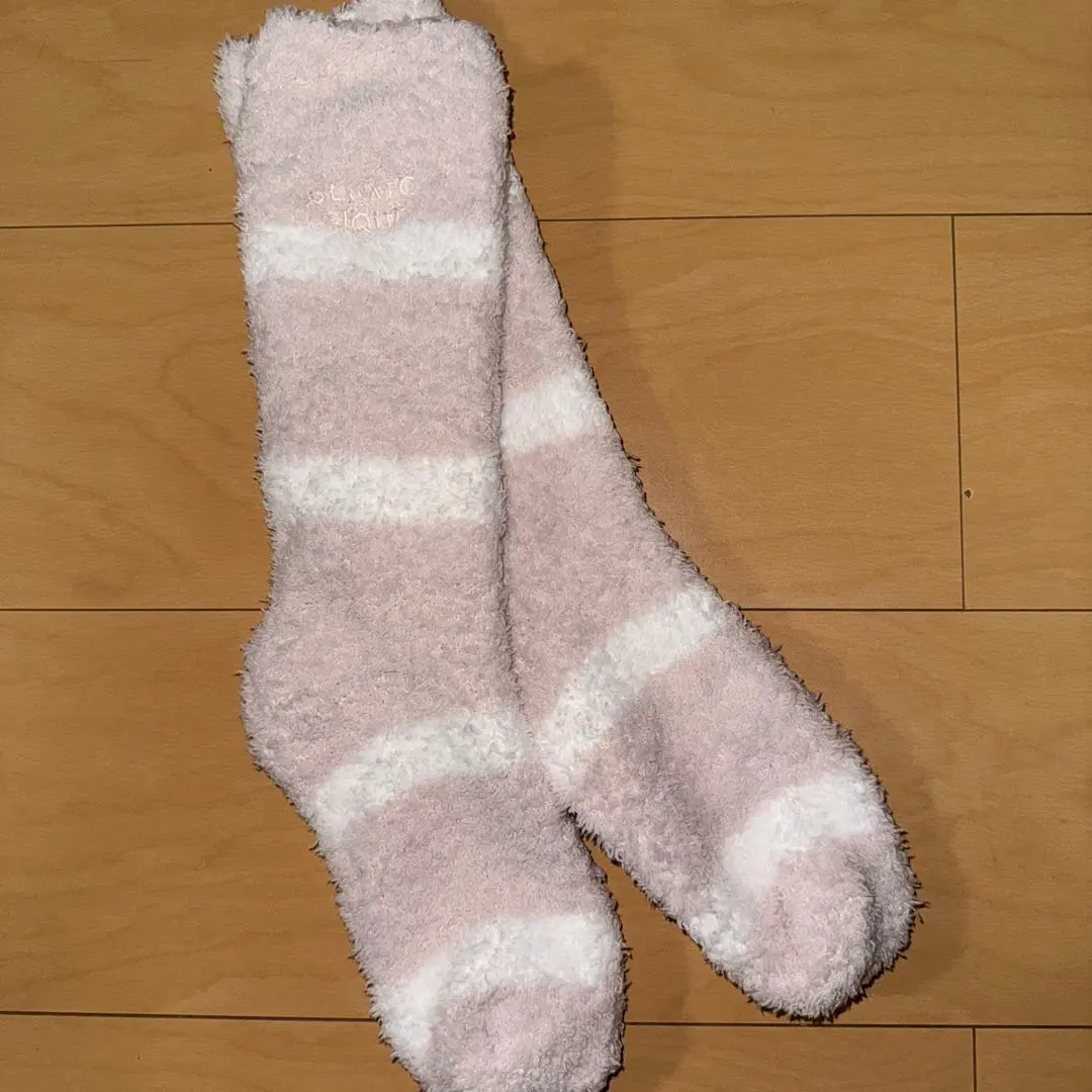 Thumbnail of New with tags Gelato Pique room socks